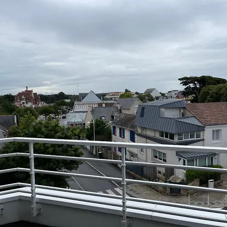 Le Rev Apartment *
