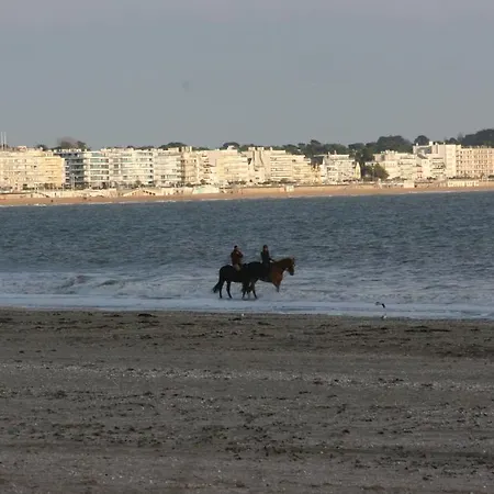 Le Rev * La Baule